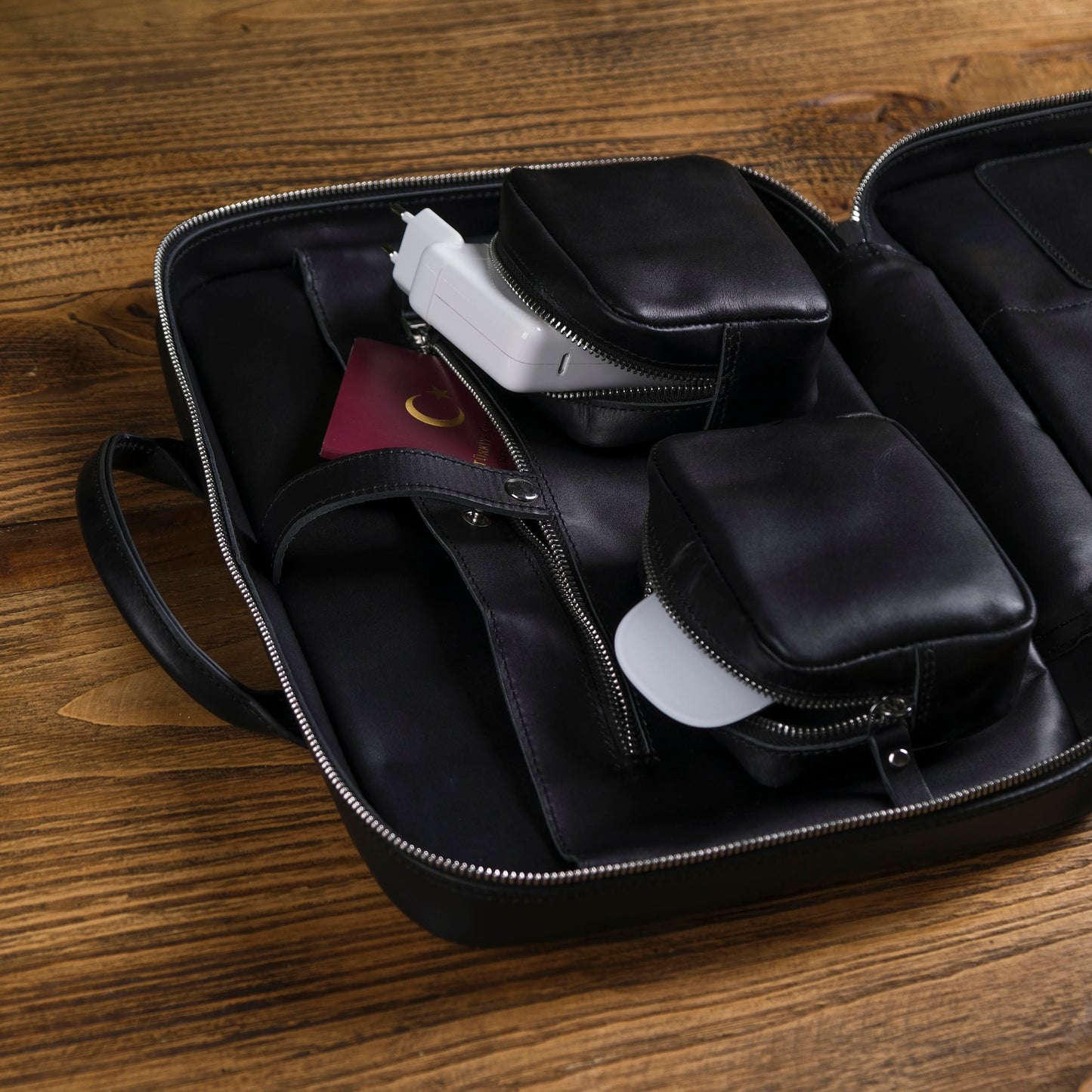 Hakiki Deri Prime Organizer Laptop Çantası