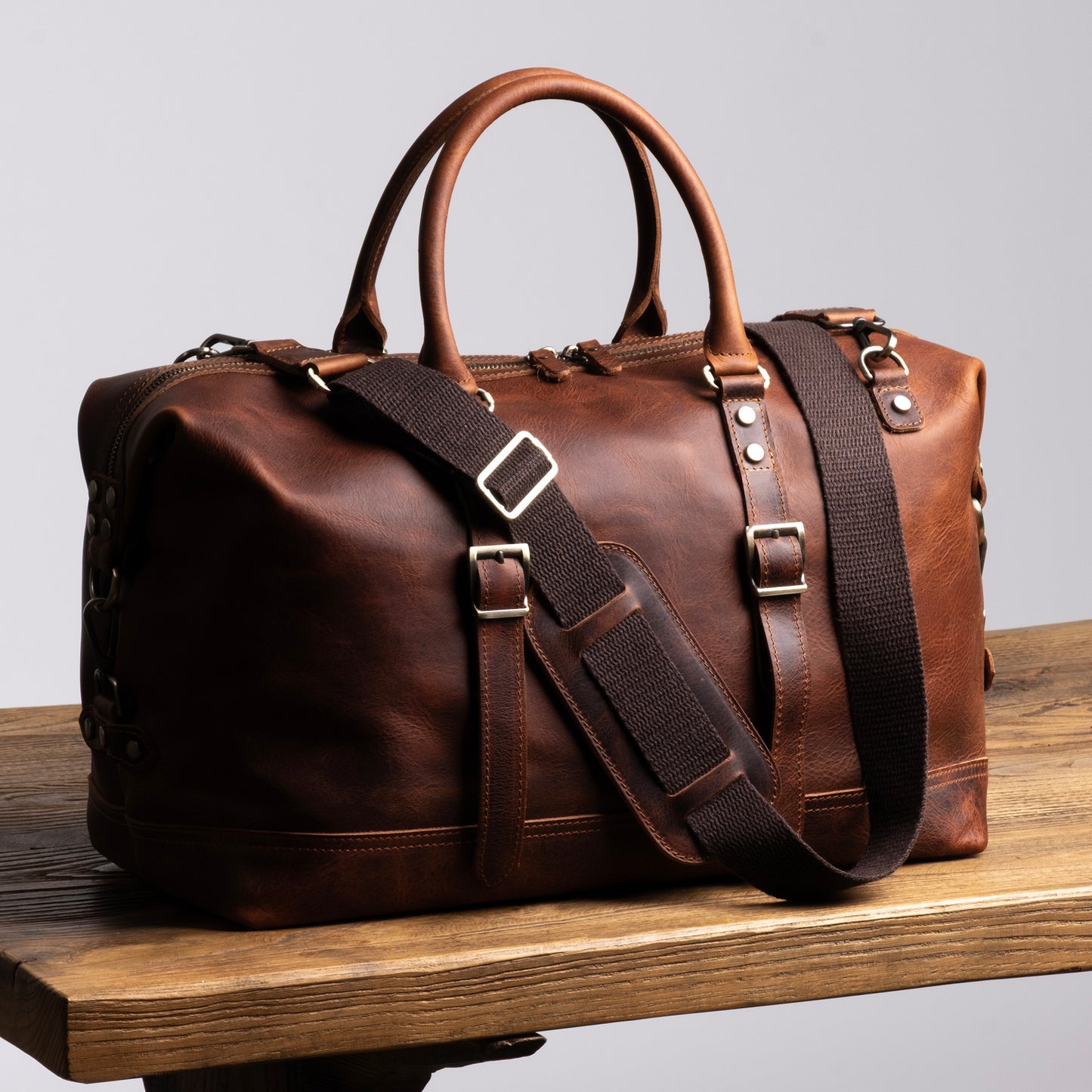 Apeiron Seyahat Çantası