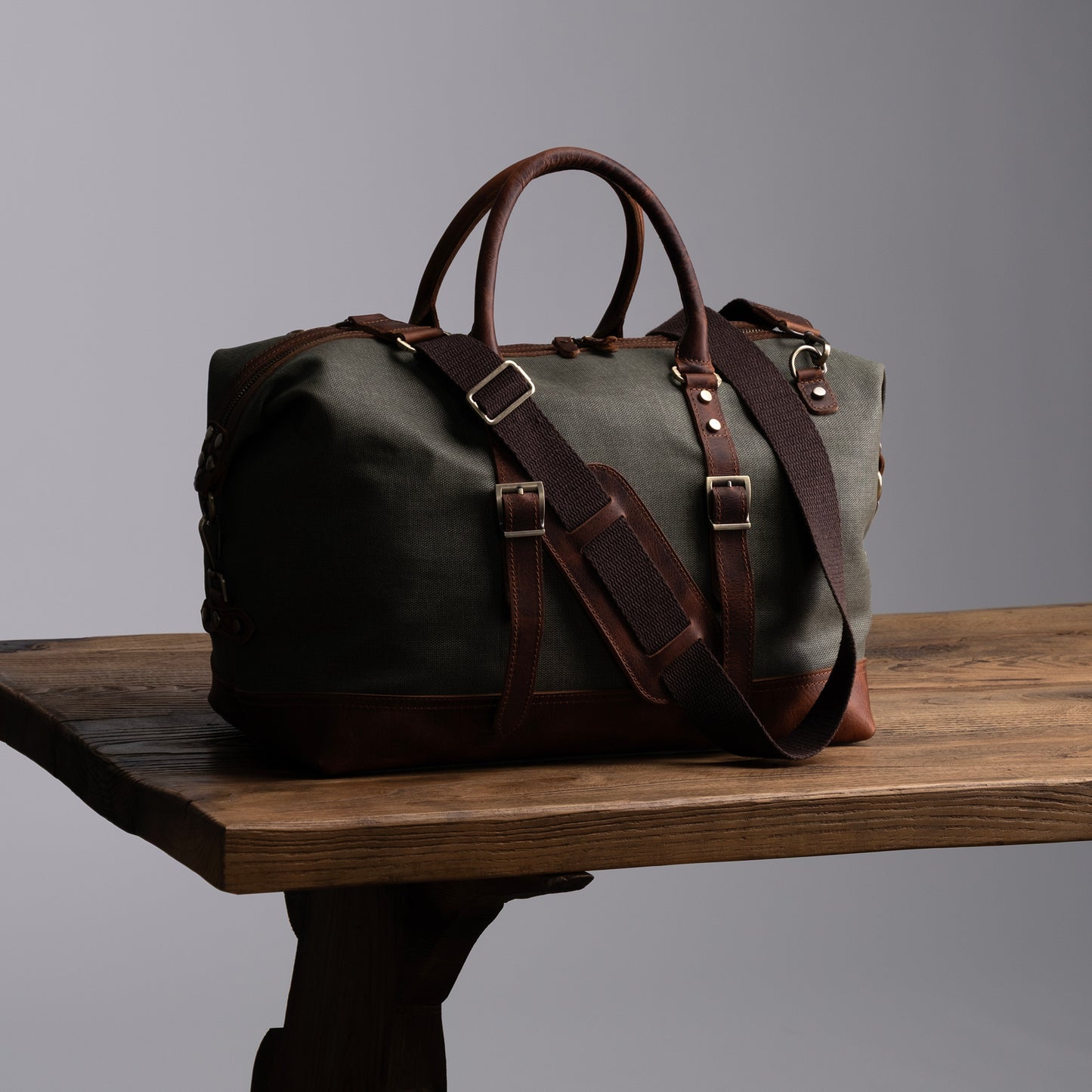 Apeiron Seyahat Çantası