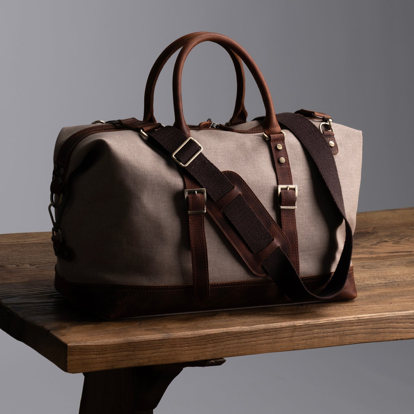 Apeiron Seyahat Çantası