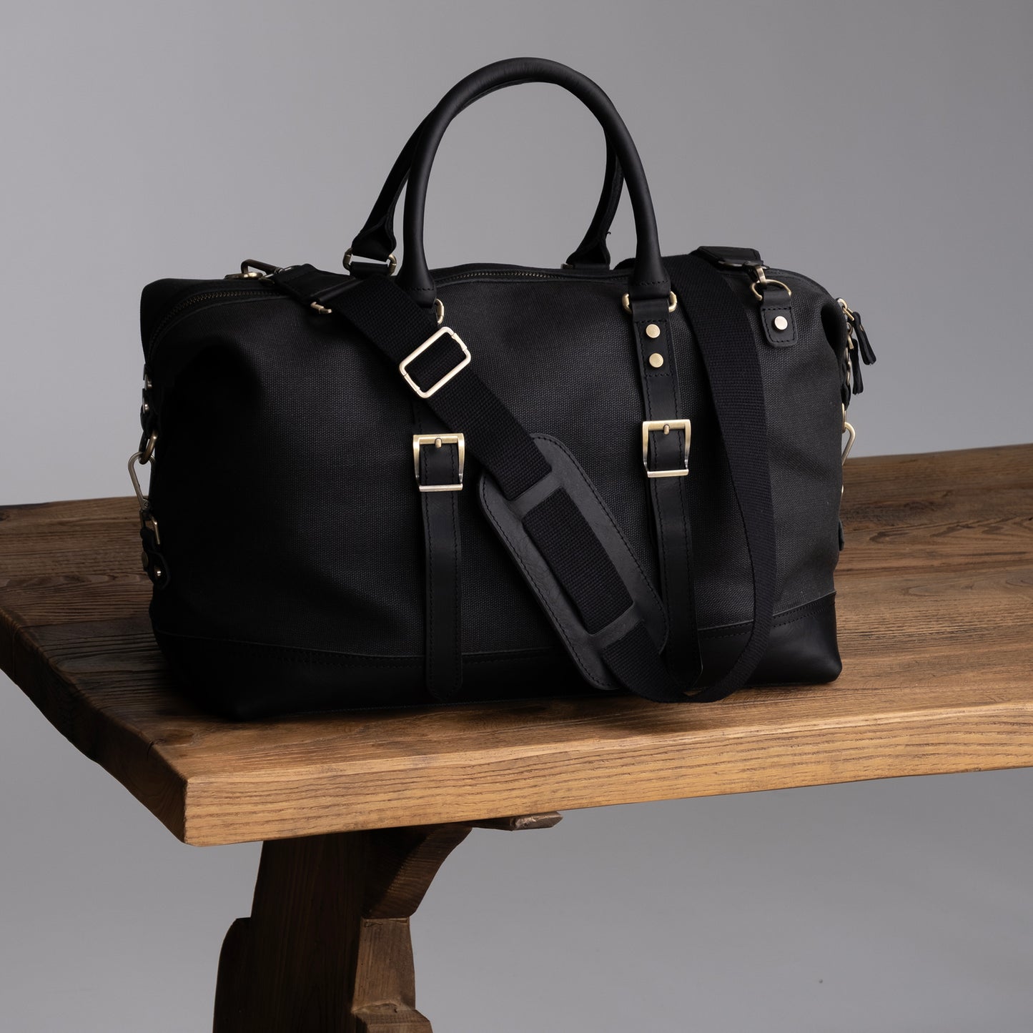 Apeiron Seyahat Çantası