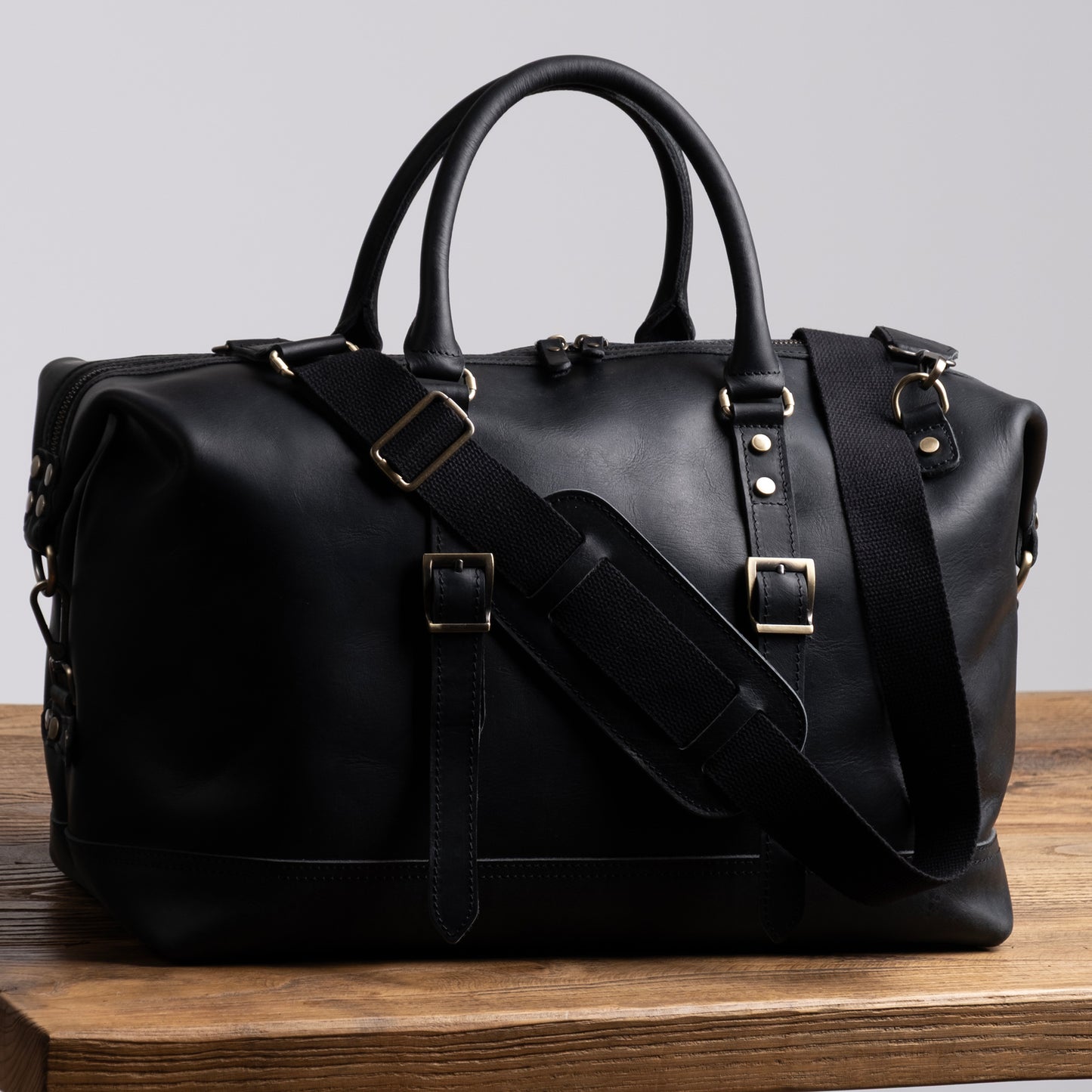 Apeiron Seyahat Çantası